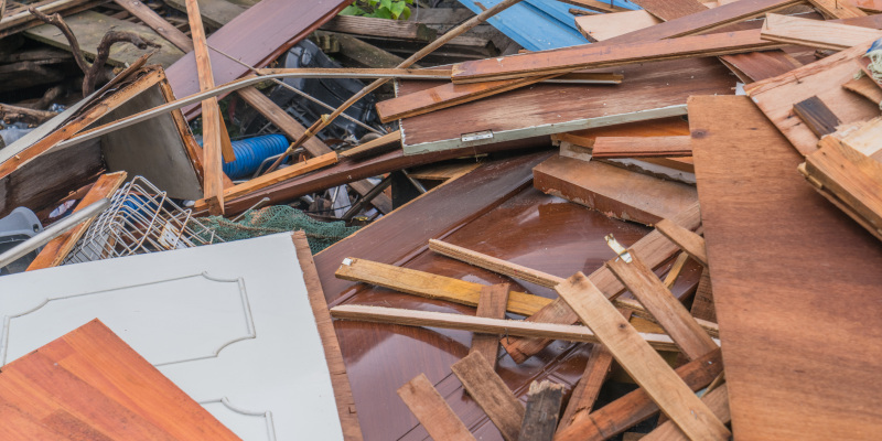 Experience Matters in Structural Debris Hauling